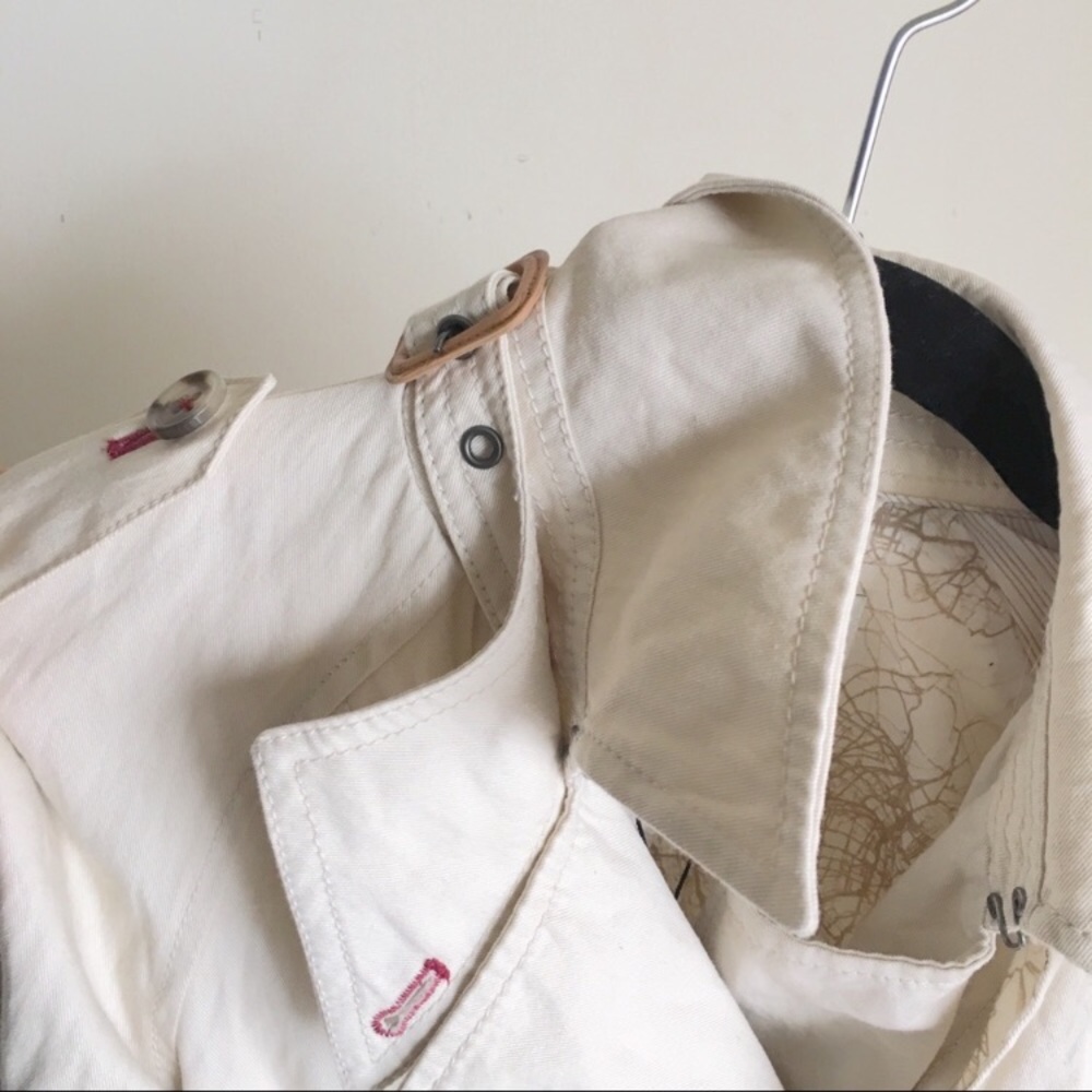 HP! Banana Republic LIMITED RUN 'classic' trench - Picture 3 of 8